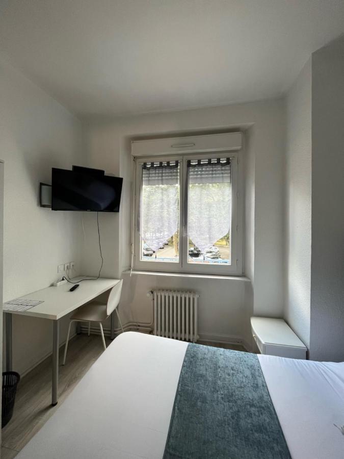 Hotel Agena Brest Buitenkant foto