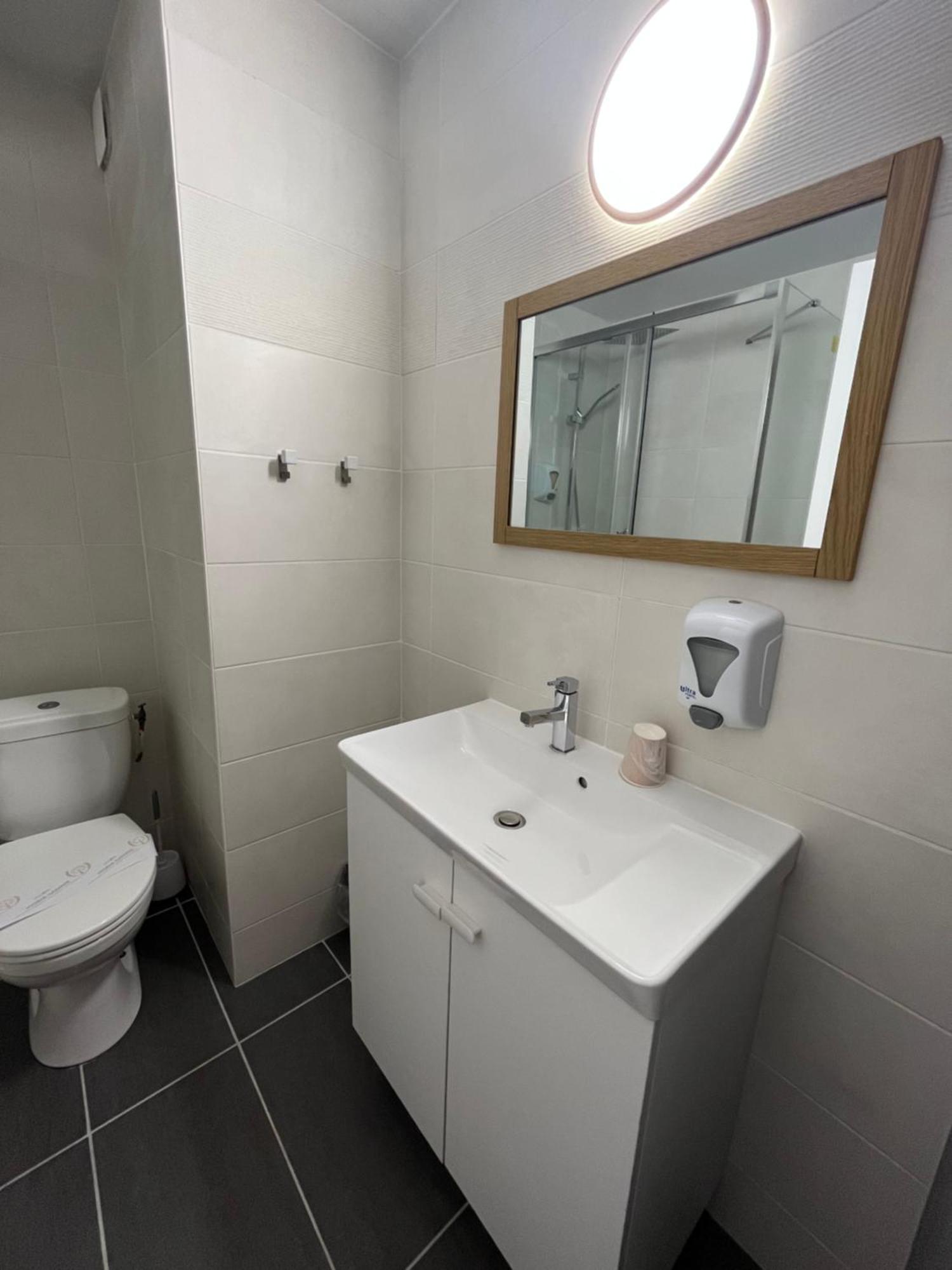 Hotel Agena Brest Buitenkant foto